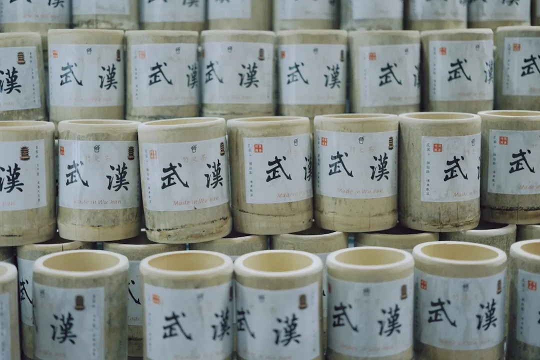 上海崧霏贸易电饭锅与电磁炉产品技术参数对比分析